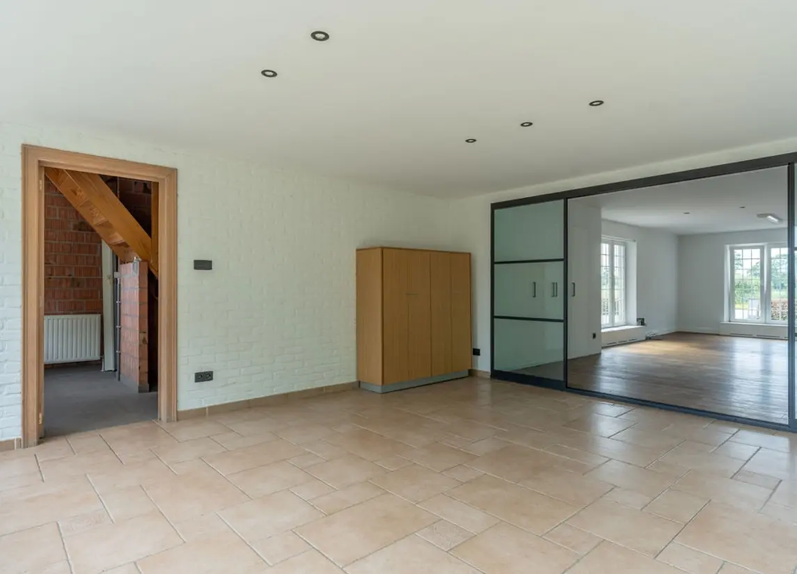 Steenweg op Ravels 305
