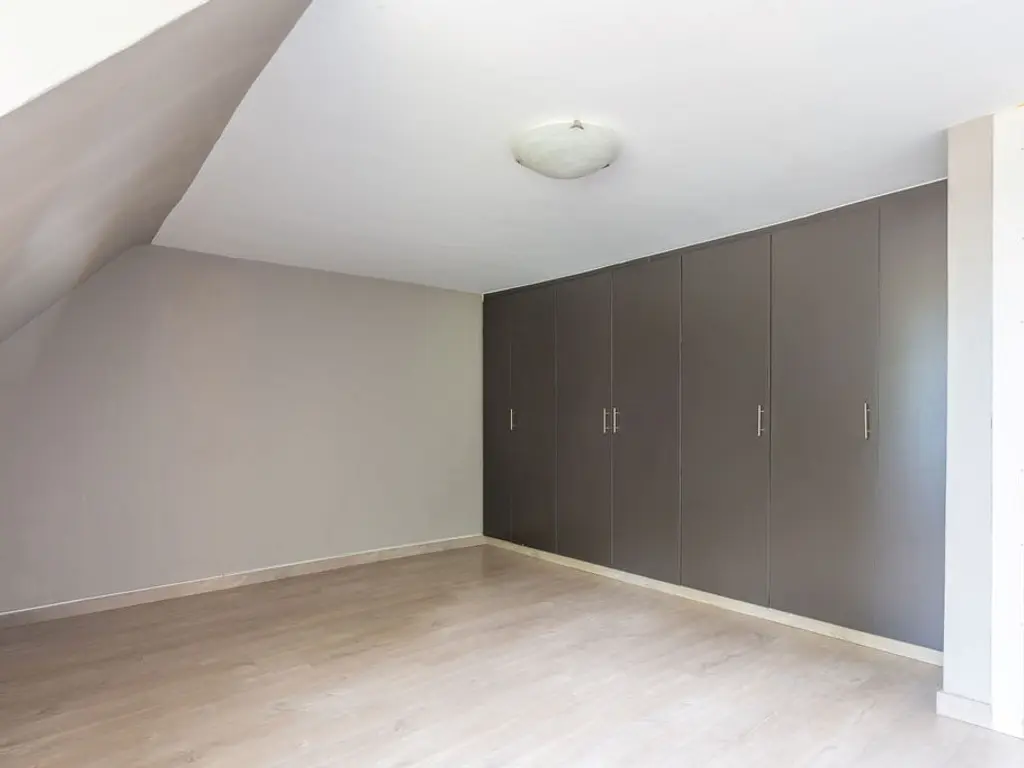 Steenweg op Ravels 305  , Oud-Turnhout