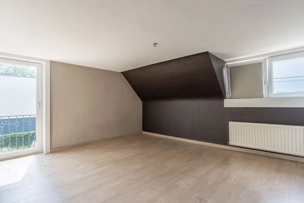 Steenweg op Ravels 305  