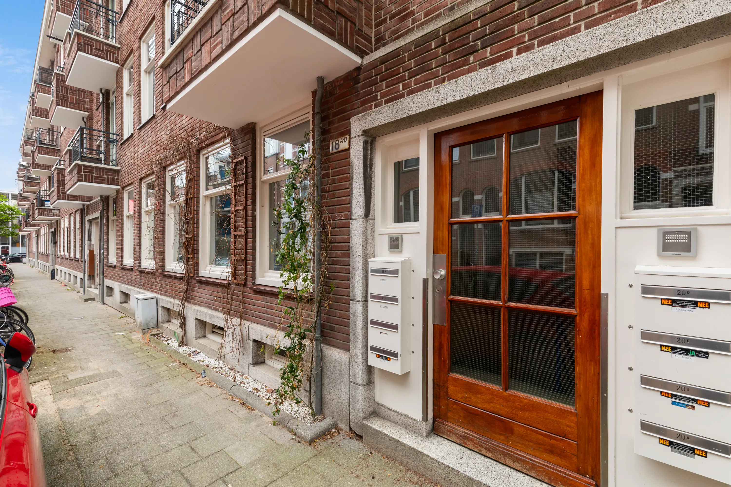 Roo-Valkstraat 18A