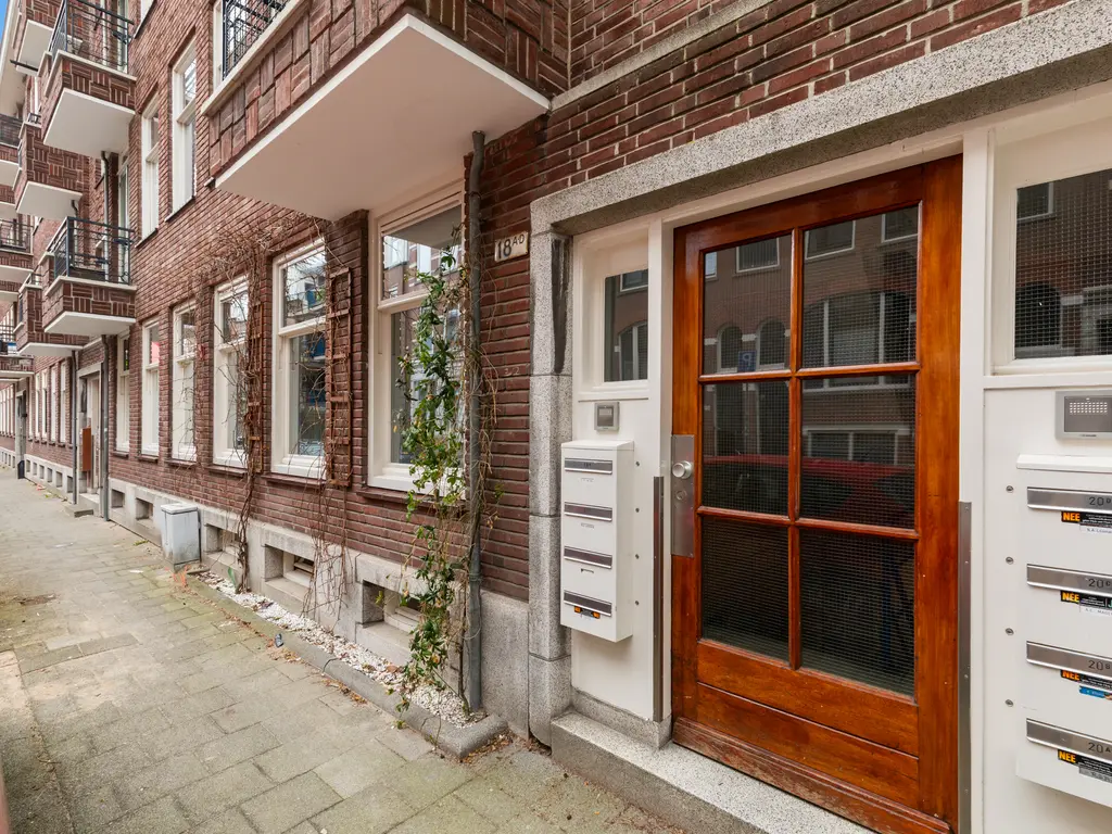 Roo-Valkstraat 18A, ROTTERDAM