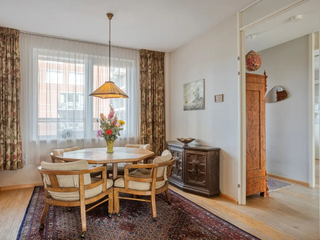 Ommedijk 40, Leiderdorp