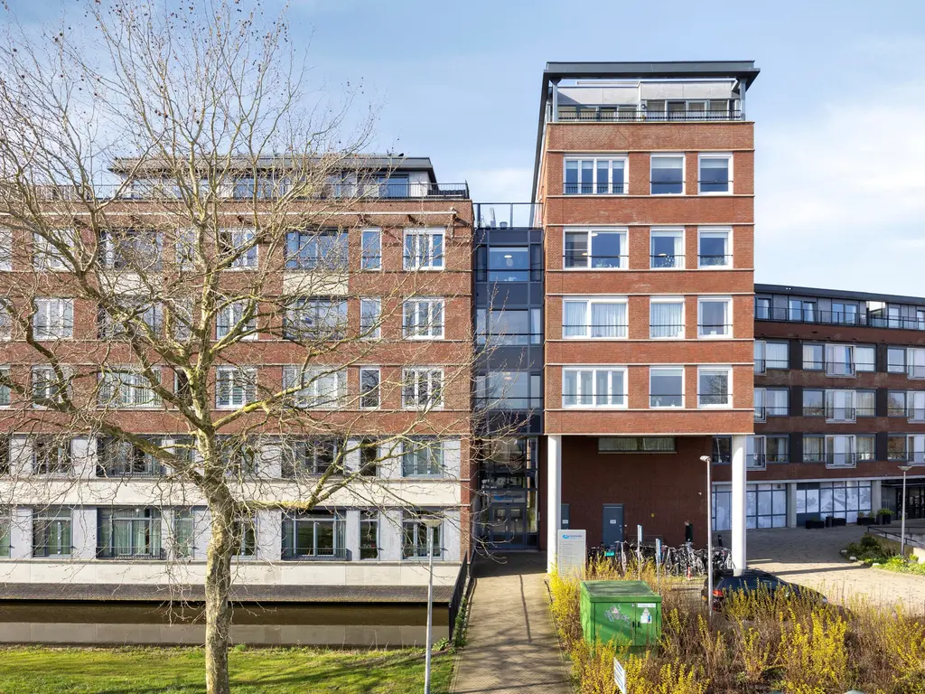 Ommedijk 40, Leiderdorp