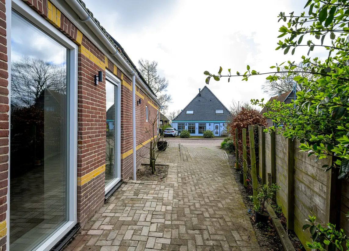 Midwouder Dorpsstraat 10