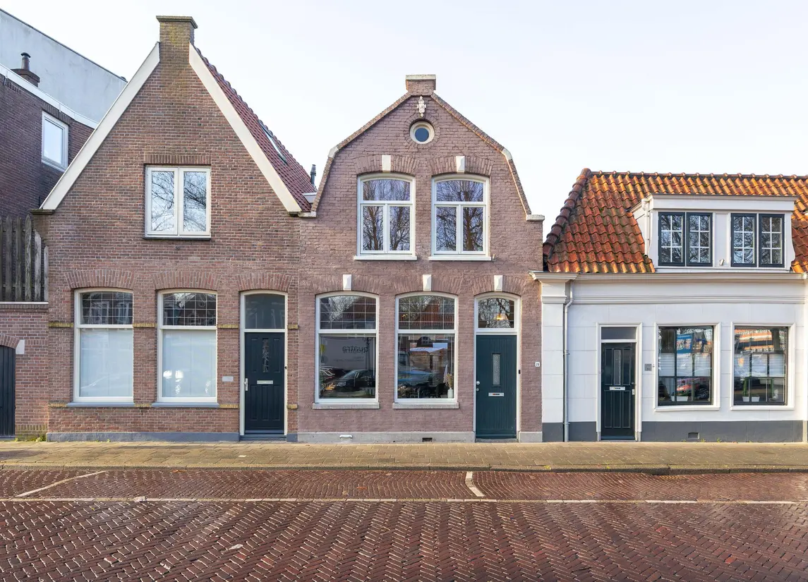 Veemarkt 29