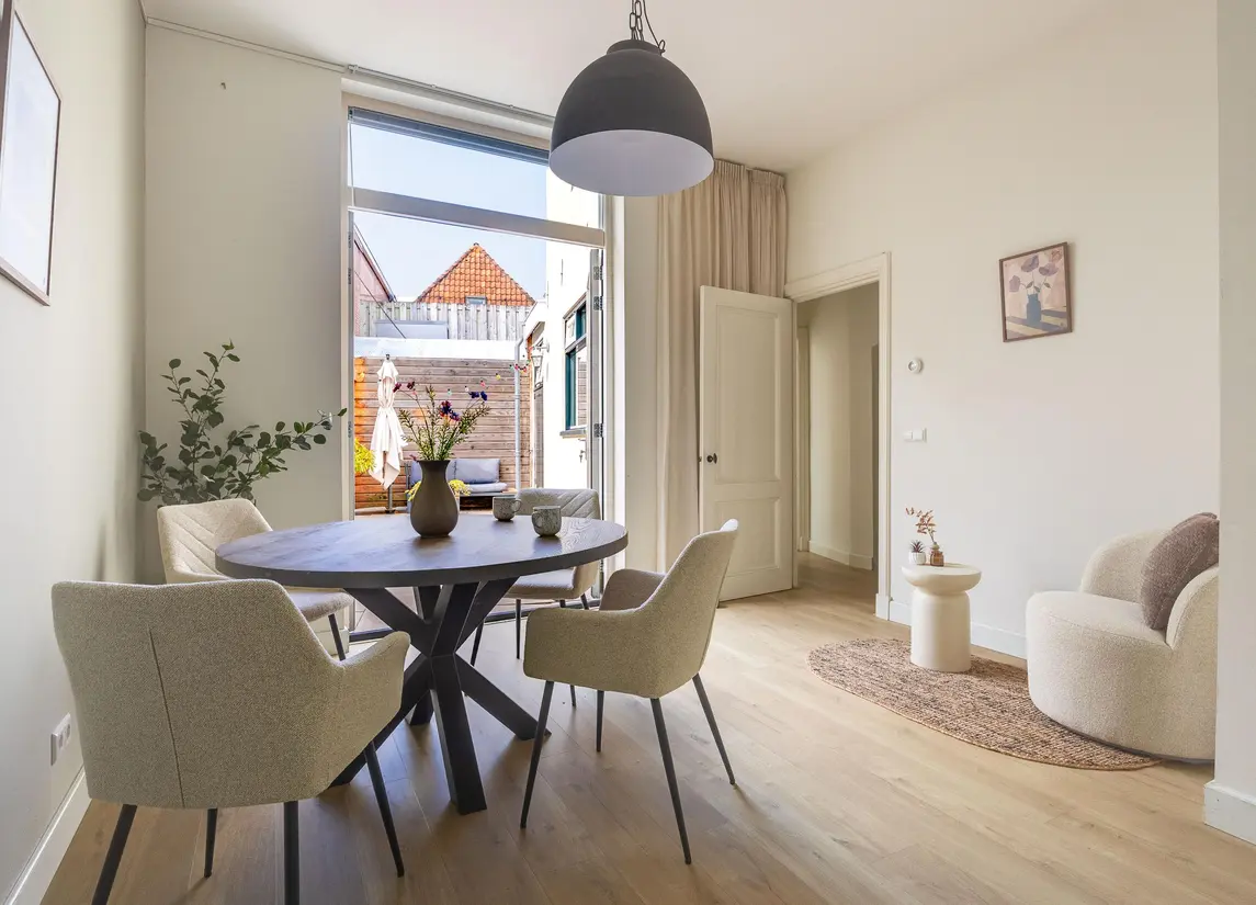 Veemarkt 29