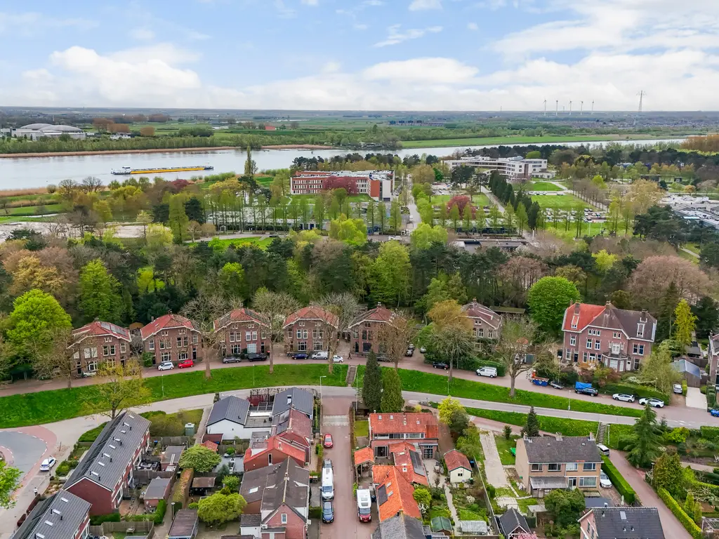 Albrandswaardsedijk 90, POORTUGAAL
