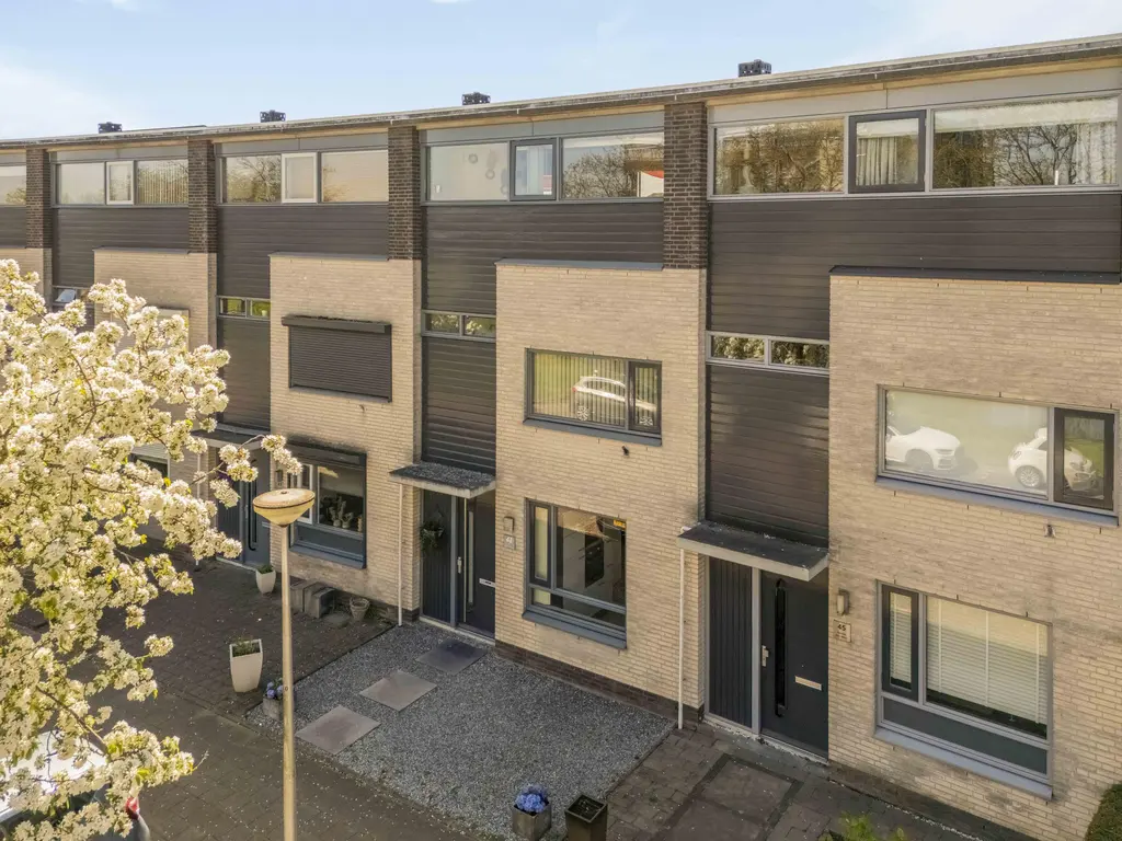 Sluisleede 43, BARENDRECHT