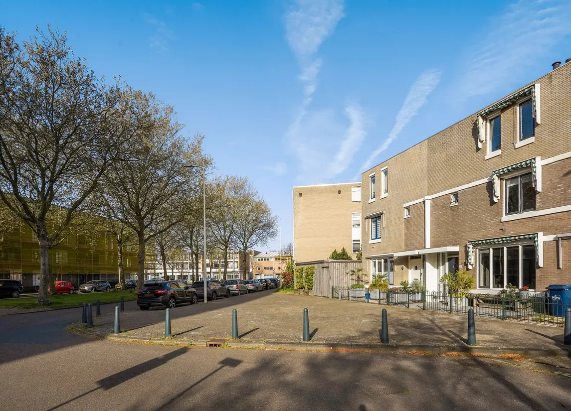 Ru Paréstraat 7