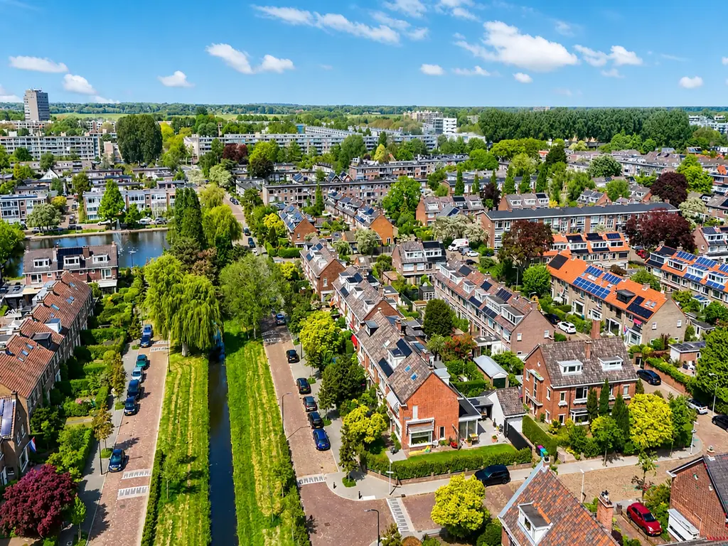 Koningin Emmalaan 38, Leidschendam