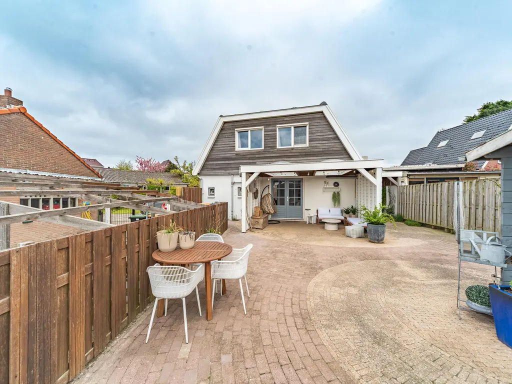 Simon Koopmanstraat 11, WERVERSHOOF