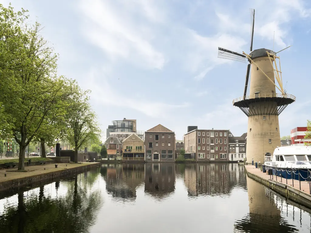 's-Gravelandseweg 822, SCHIEDAM