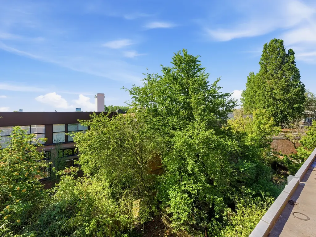 Azaleastraat 82B, ROTTERDAM