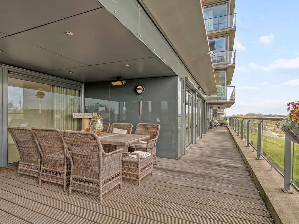 Weerkant 150, BARENDRECHT