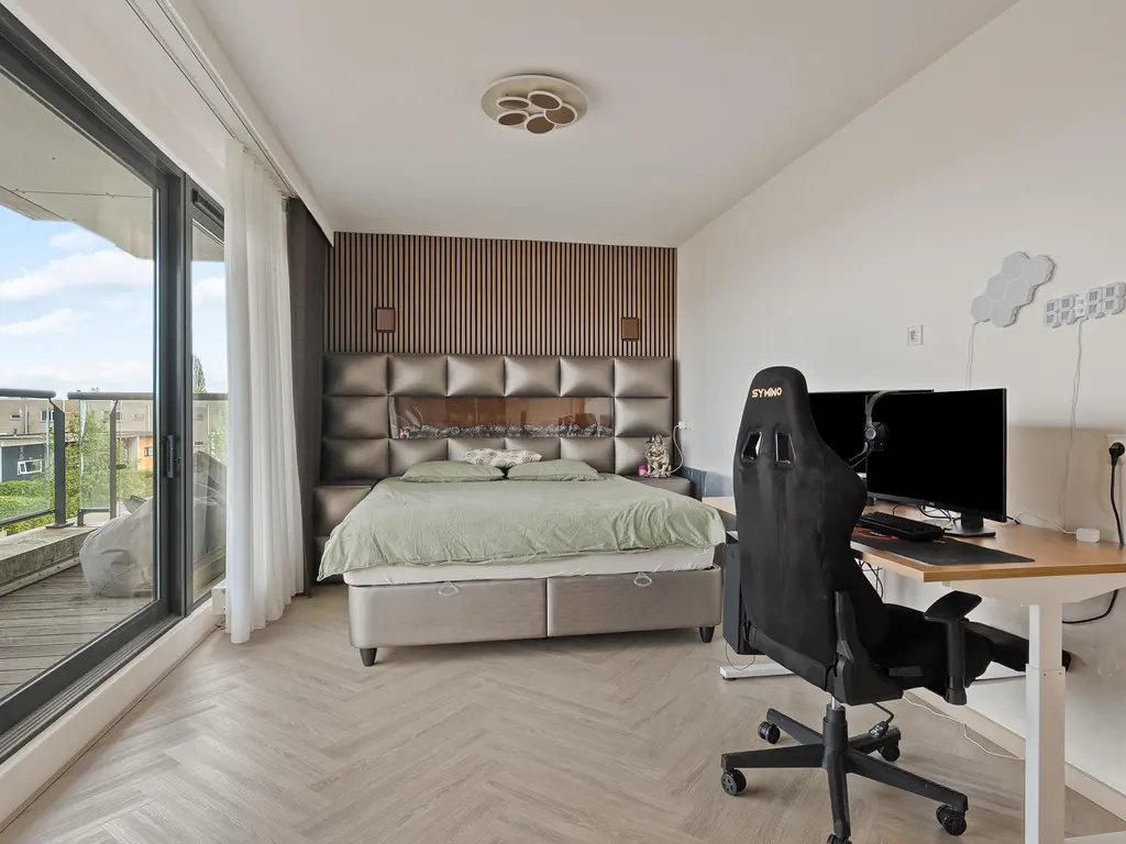 Weerkant 150, BARENDRECHT