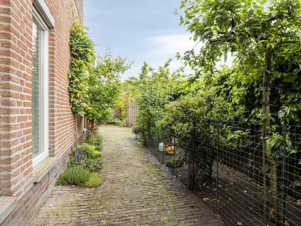 Bleekveld 2, DEN HOORN