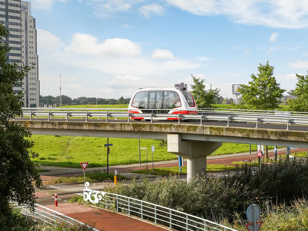 Rodinrade 98, CAPELLE AAN DEN IJSSEL
