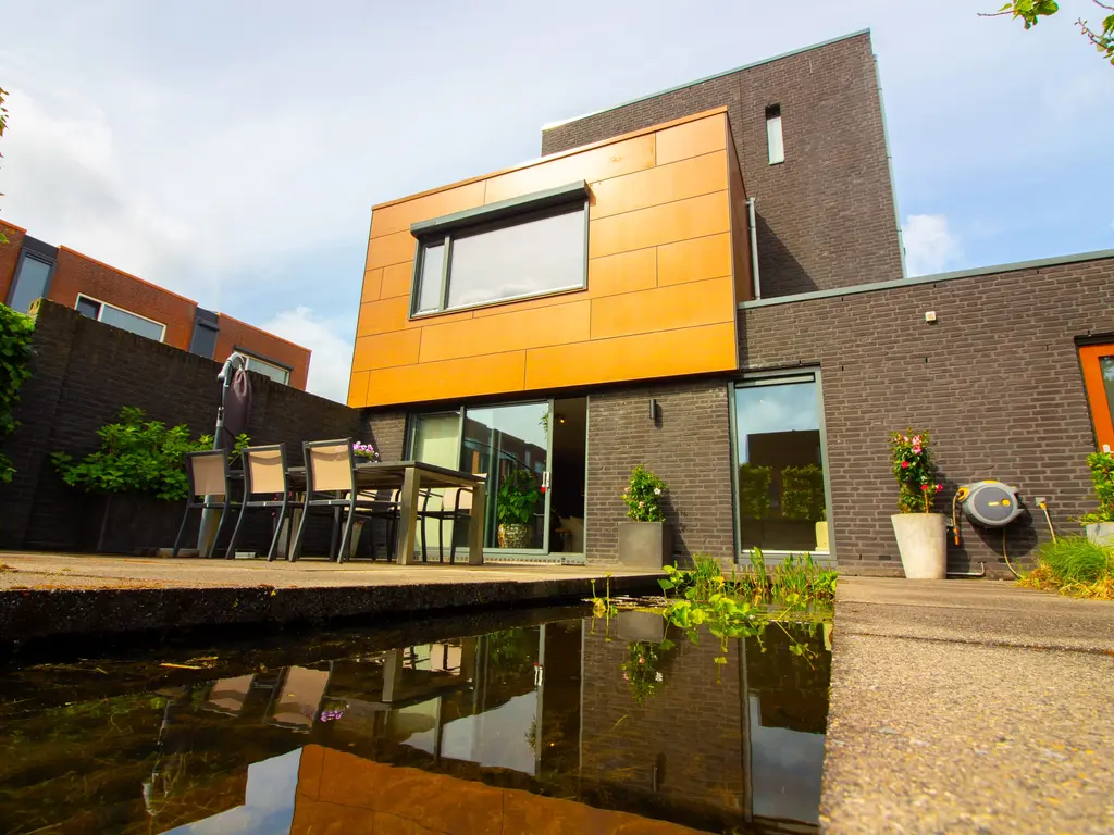 Villa Dotterbloem 19, WAALWIJK