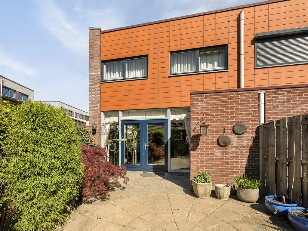 Terschellingeroog 1, BARENDRECHT