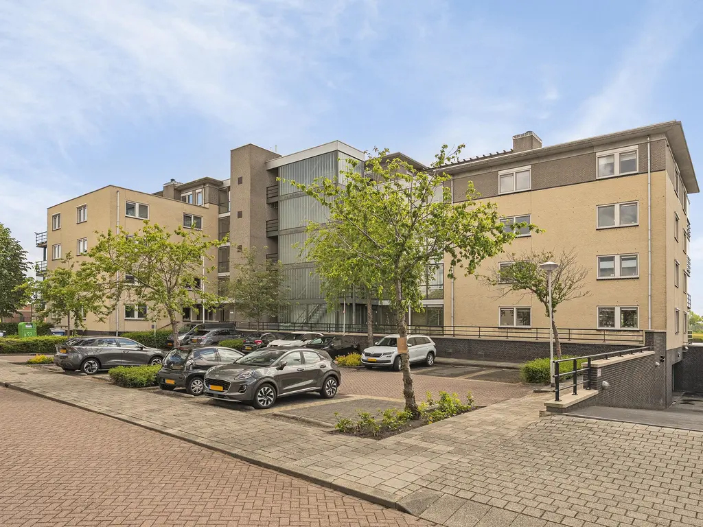 Kroon 20, RHOON