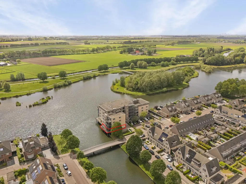 Kroon 20, RHOON