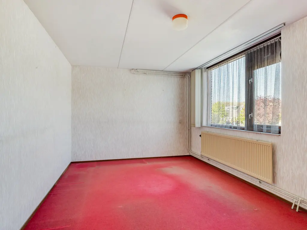 Karveel 10, BARENDRECHT