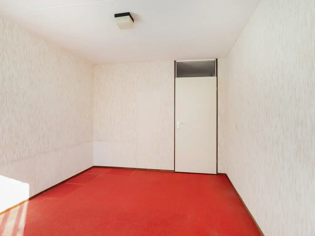 Karveel 10, BARENDRECHT