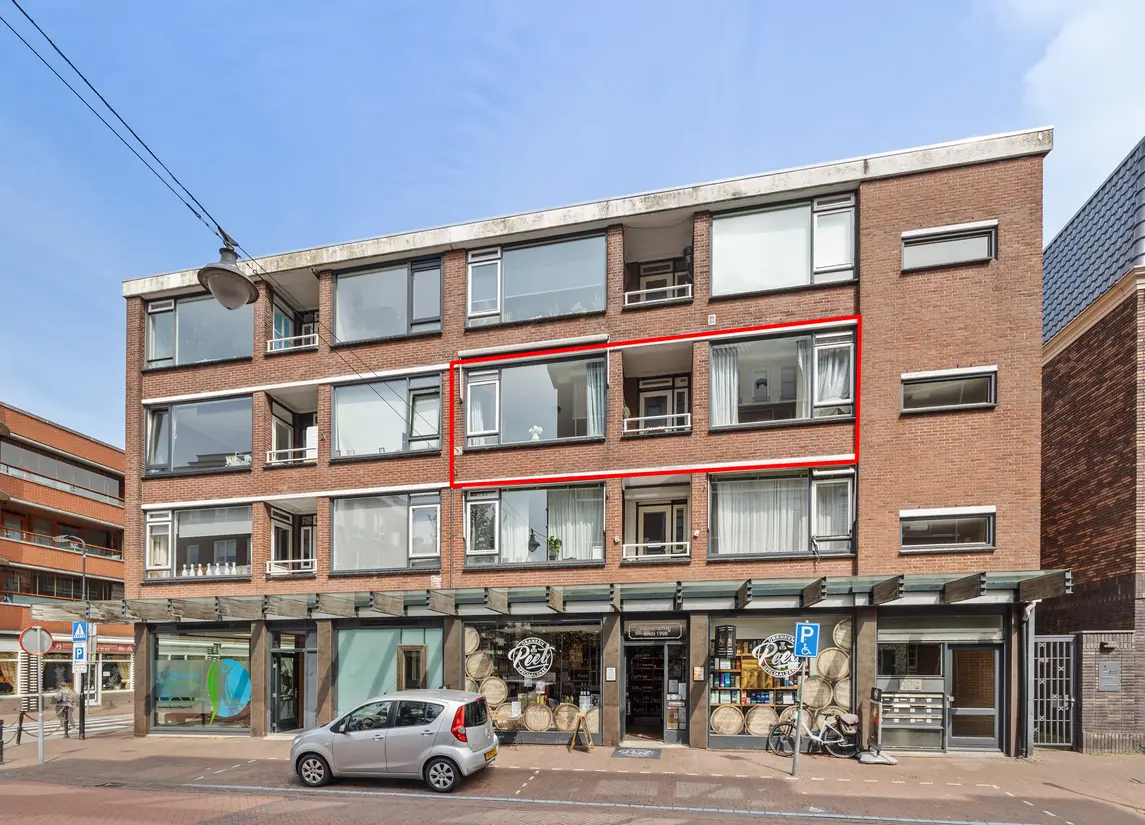 Damstraat 28