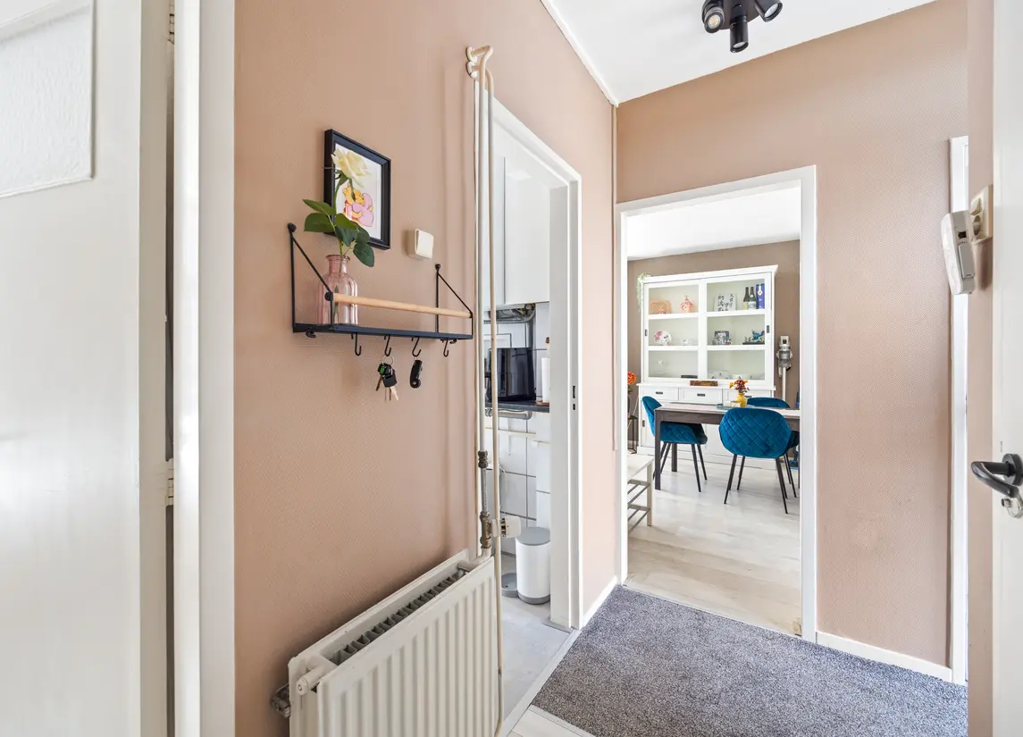 Damstraat 28