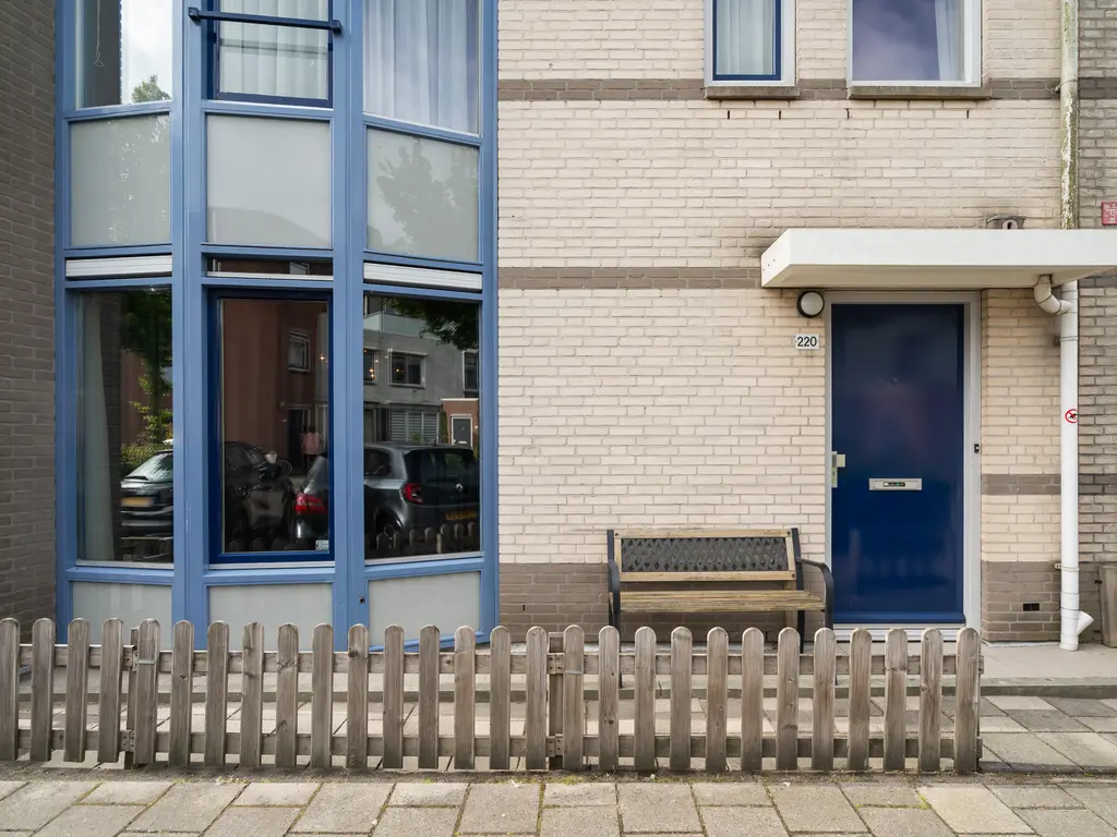 De Velden 220, SCHIEDAM
