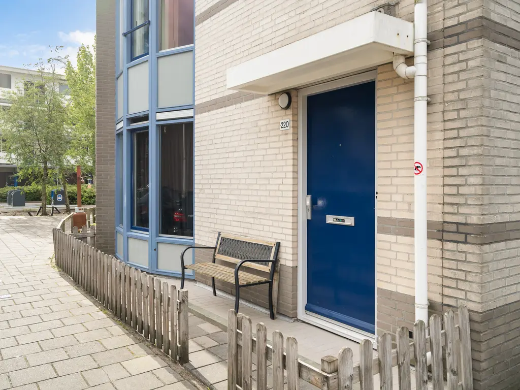 De Velden 220, SCHIEDAM