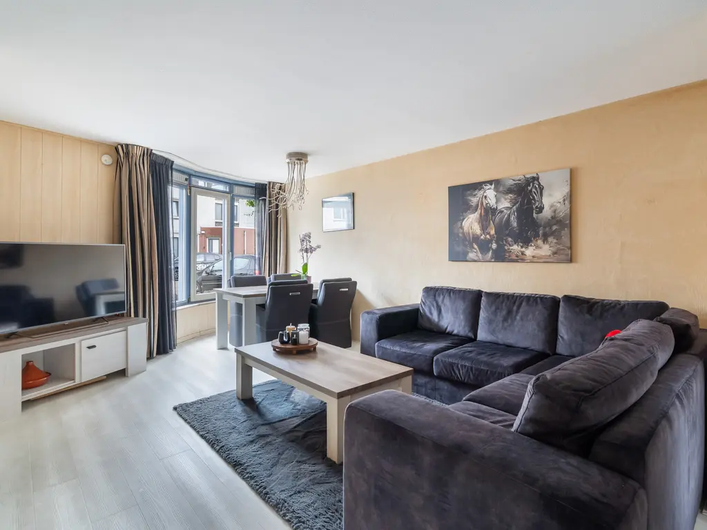 De Velden 220, SCHIEDAM
