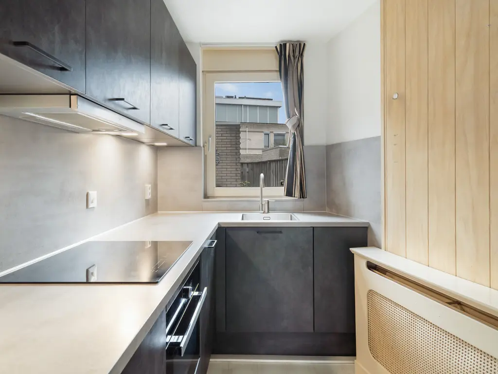 De Velden 220, SCHIEDAM