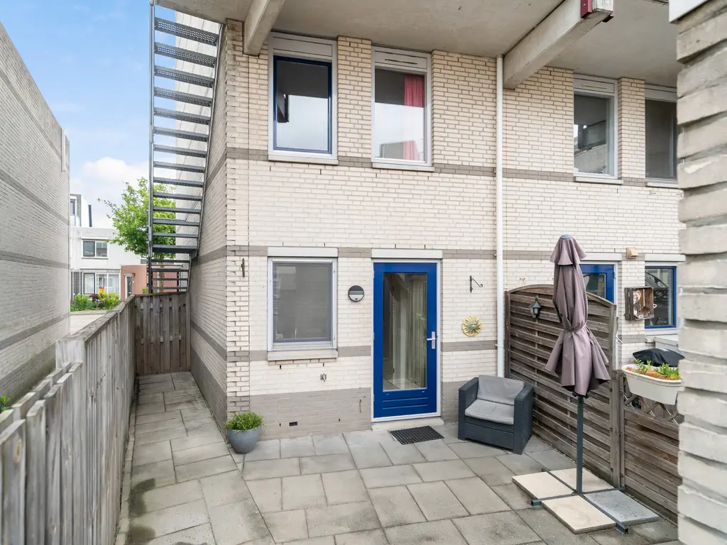 De Velden 220, SCHIEDAM