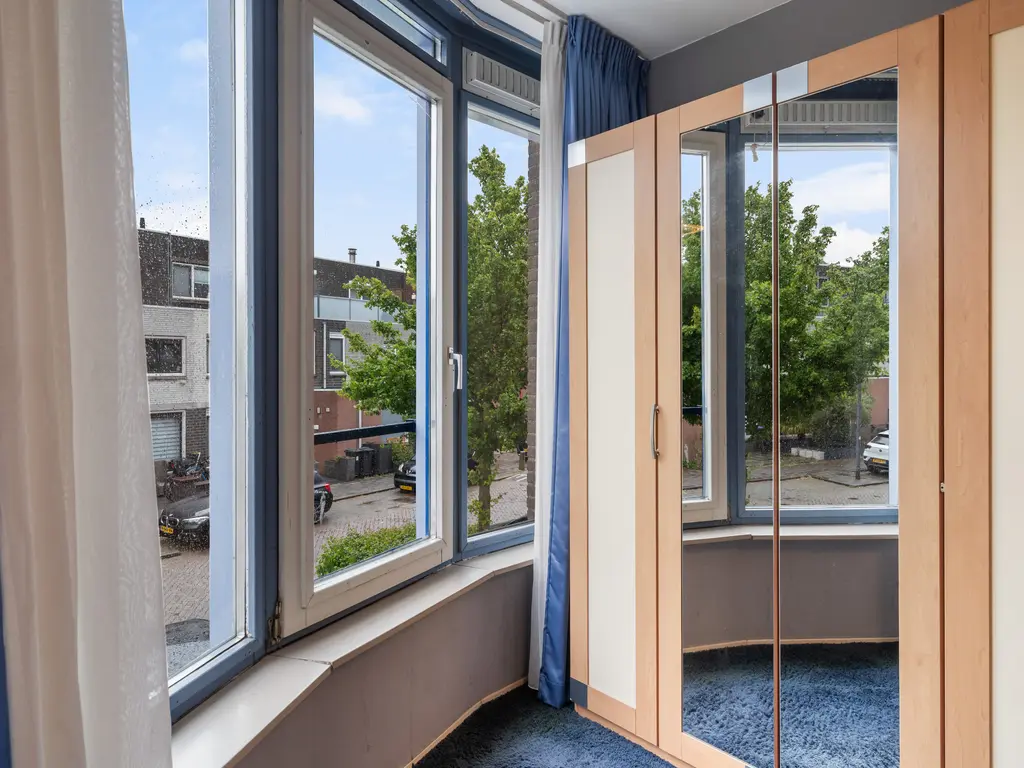 De Velden 220, SCHIEDAM