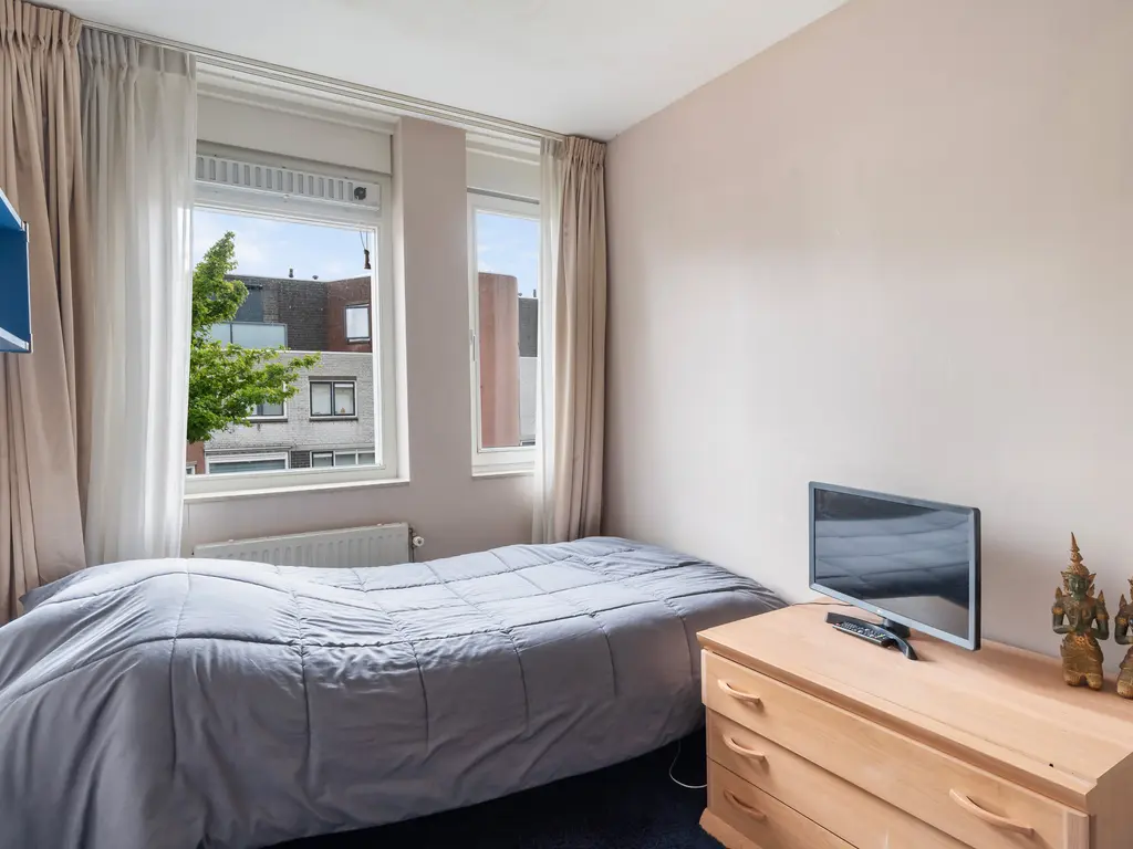 De Velden 220, SCHIEDAM