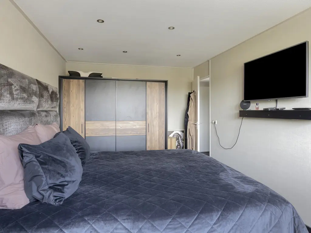 Oudlaan 28, NAALDWIJK