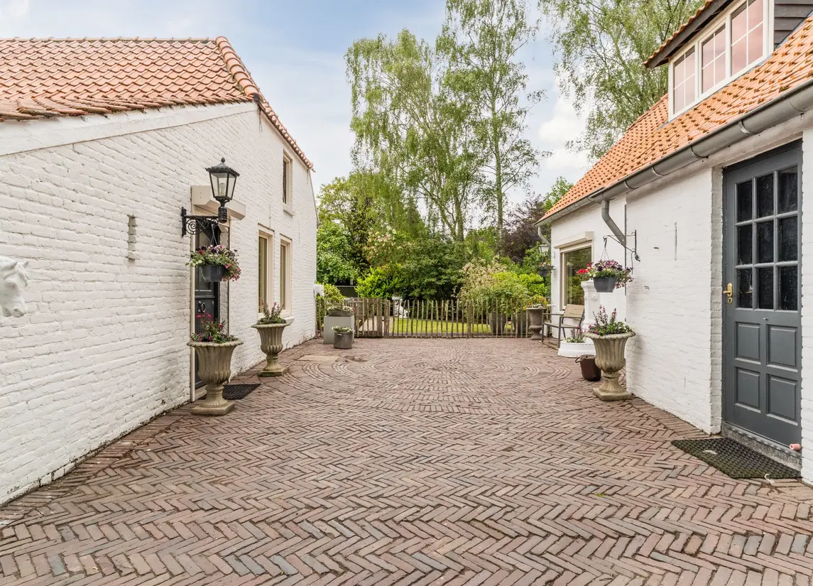 Heukelomseweg 11