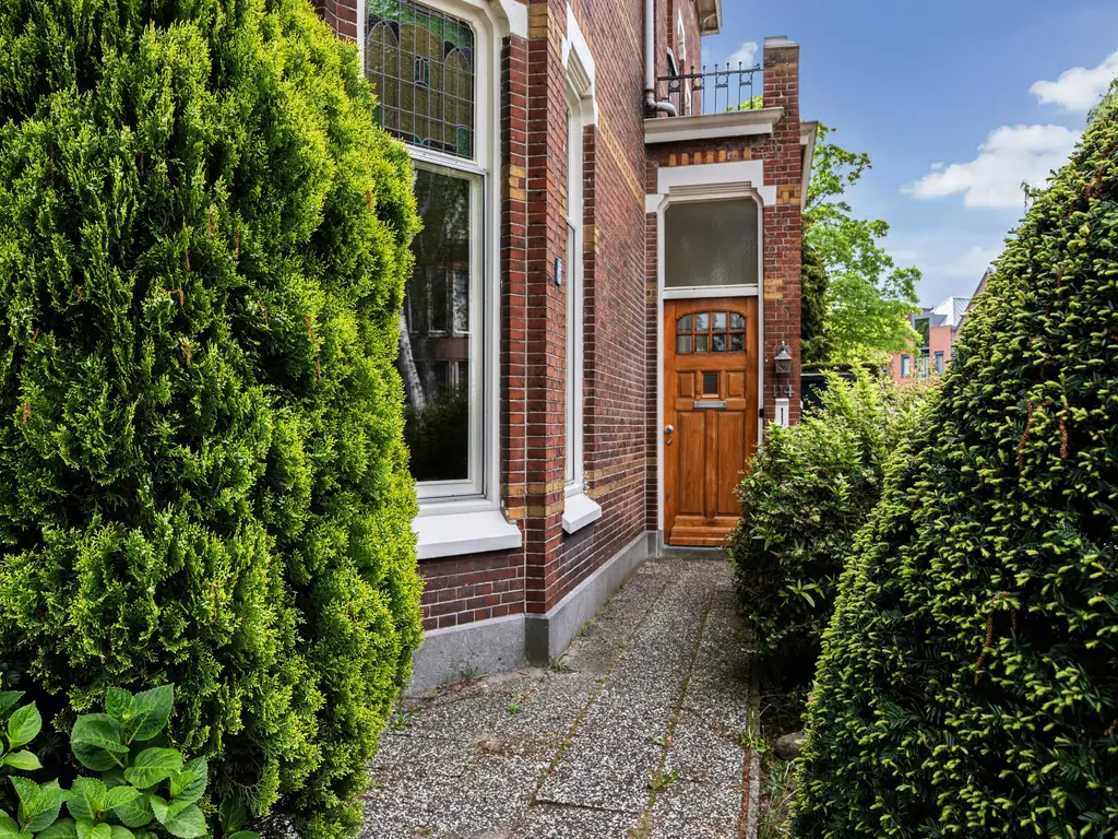 Schiedamseweg 114, VLAARDINGEN