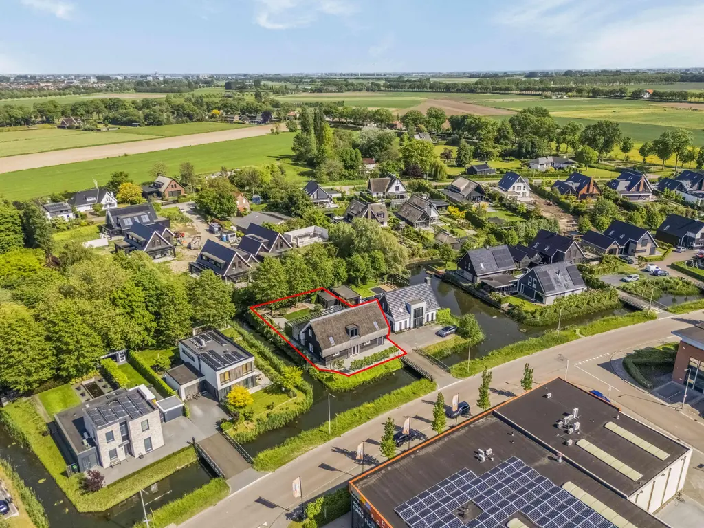 Nijverheidsweg 26, RHOON