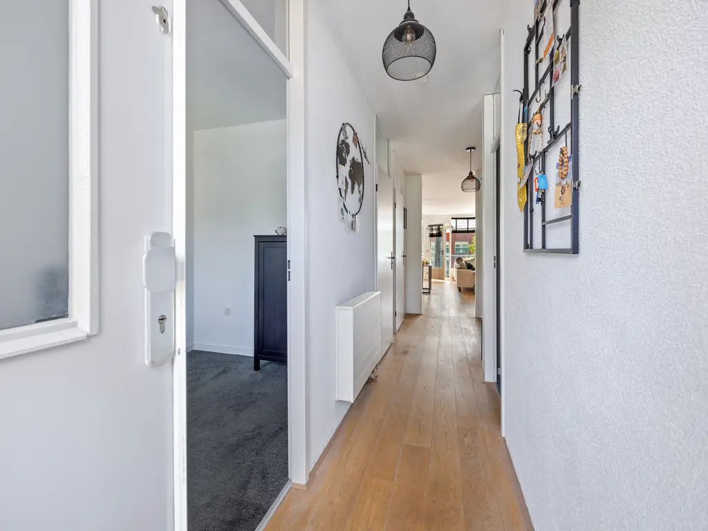 Roomolenstraat 35, Leidschendam