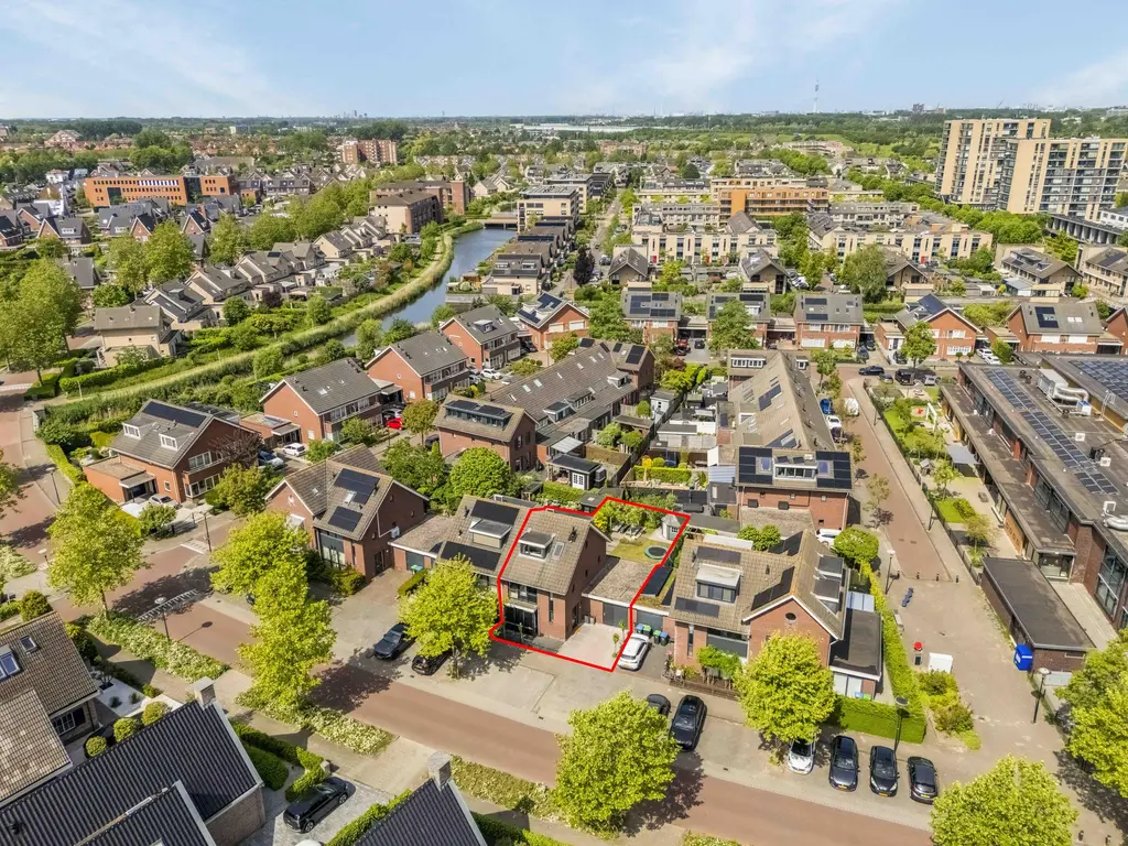 Vrijenburglaan 71, BARENDRECHT