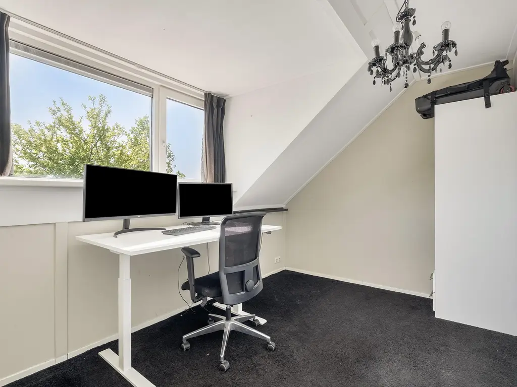 Vrijenburglaan 71, BARENDRECHT