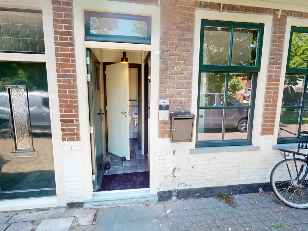 Oude Gracht 7, ENKHUIZEN