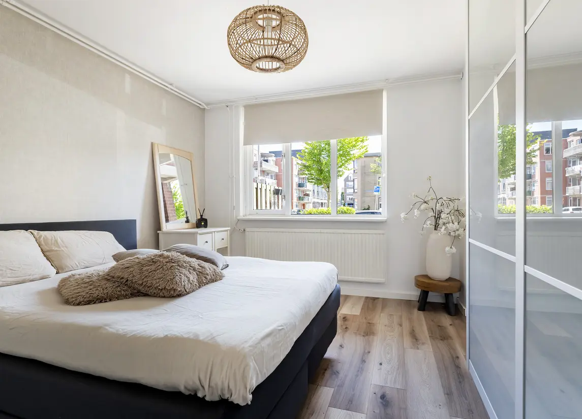 Spiegelnisserstraat 1