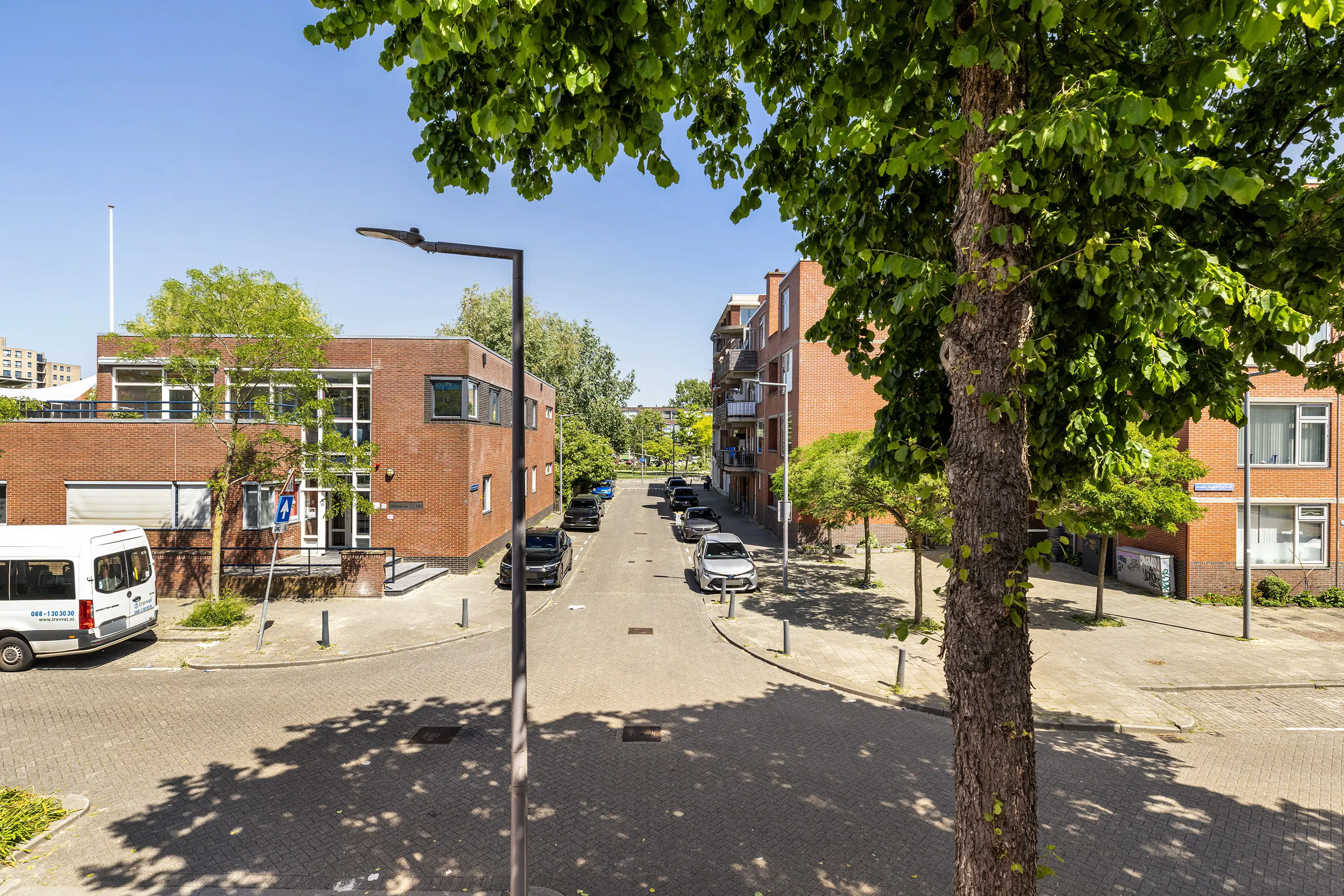Spiegelnisserstraat 1