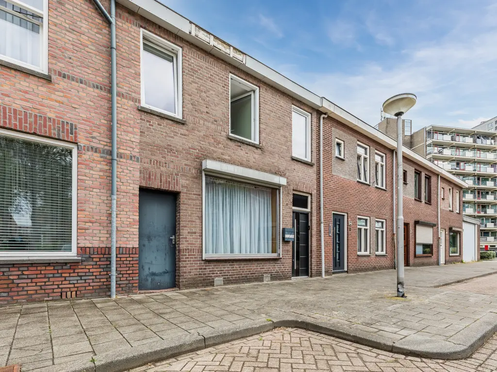Dr. Cuijpershof 50, Tilburg