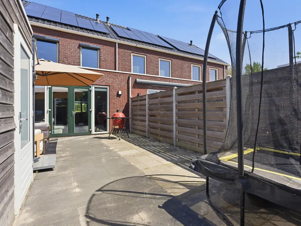 Pieter van den Hoogenbandstraat 12, SCHIEDAM