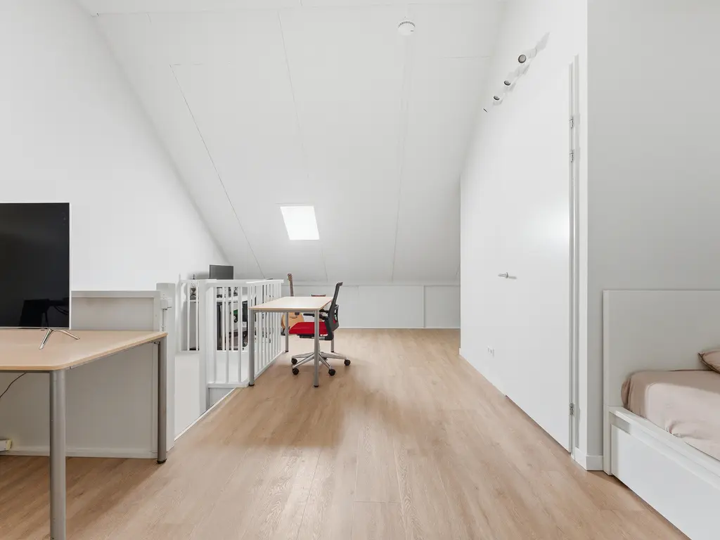 Pieter van den Hoogenbandstraat 12, SCHIEDAM