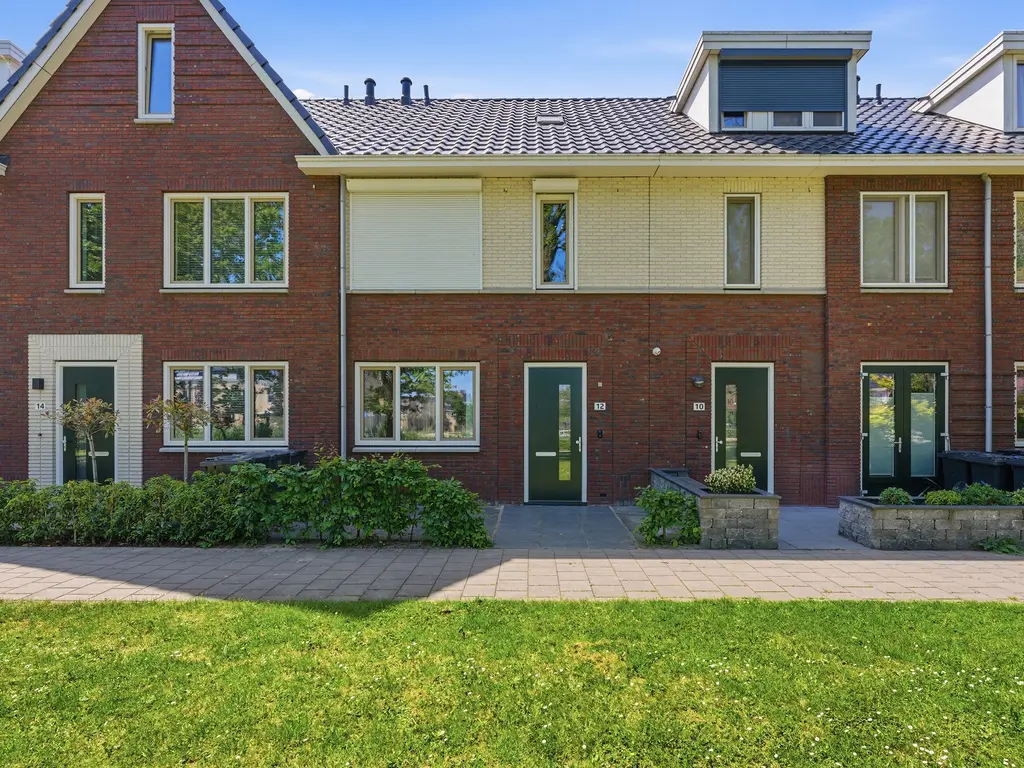 Pieter van den Hoogenbandstraat 12, SCHIEDAM